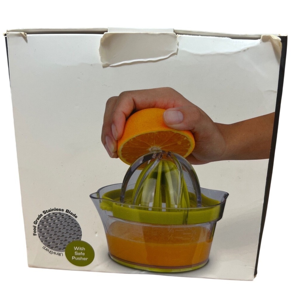 4 in 1 Multi-Function Manual Juicer Citrus Press with Measuring Cup and Grater
